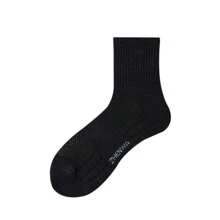 20 paires de chaussettes simples de couleur unie pour hommes, avec un coussin en éponge américaine plus épais, absorbant l'humidité, convenant pour le port quotidien, la course et les sports. Également disponibles dans des designs de couple.