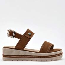 Been Class Camel Women's Sandal