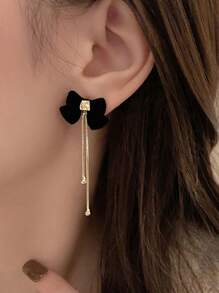 1 对简约优雅可爱柔软天鹅绒蝴蝶结流苏可拆卸佩戴双向耳环，适合女性日常和节日佩戴 - 黑色 - 查看 4