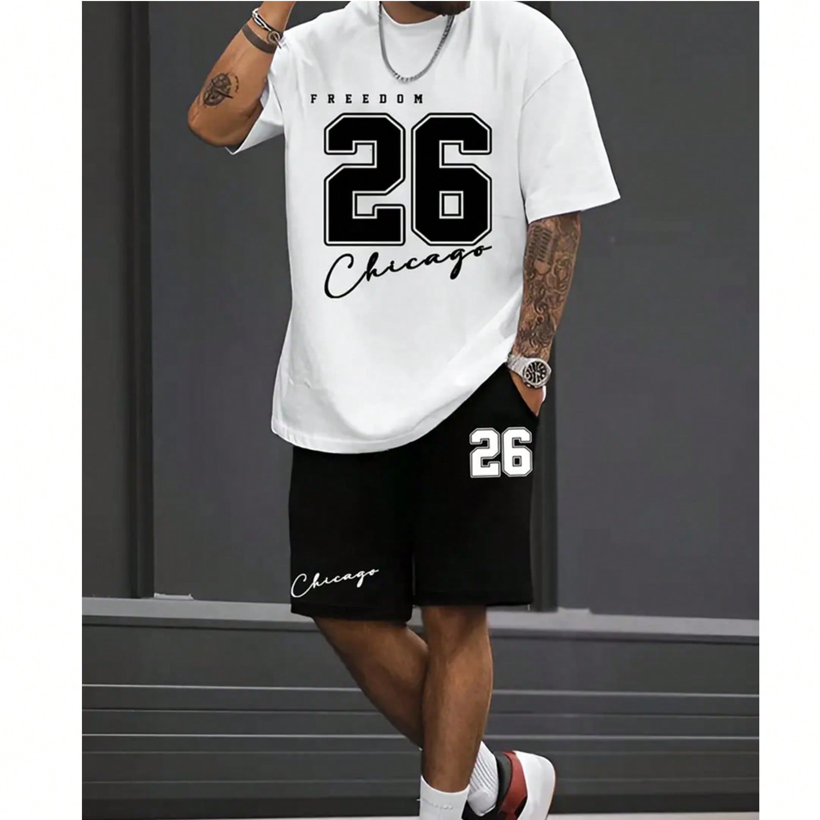 Conjunto deportivo casual para hombres - Camiseta estampada y pantalón corto a juego, tela de poliéster transpirable, para uso en exteriores en vera