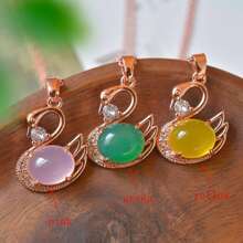 1Pc Natural Crystal Agate Inset Colorful Gem Necklace, Bohemian Style, Swan Sweater Necklace, All Hand-Carved, Male And Female Couples Fashion Necklace, Meaning Peace, Freedom, Wealth Symbol, Family Happiness, Suitable For Family Gifts, Various Holiday Party Gifts, Crystal Gifts (Random Gifts: Lanyard, Gift Box)