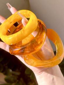 1 chiếc vòng tay nhựa hình vuông bất đối xứng thời trang mới, màu hổ phách và vàng chanh nhuộm tie-dye, thích hợp đeo hàng ngày, đi nghỉ mát và dự tiệc. (Lưu ý: Do đặc tính của hiệu ứng nhuộm tie-dye trên nhựa, màu sắc có thể hơi khác nhau giữa các lô hàng, điều này là bình thường. Vui lòng tham khảo bảng kích thước khi mua và đừng để lại phản hồi tiêu cực về vấn đề kích thước.) - Nhiều màu - Xem 11