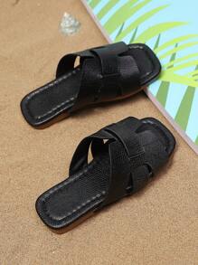 1 双加大码黑色幼儿/小女孩平底凉鞋，纯色 PU 拼接交叉带设计，露趾，时尚优雅可爱的罗马凉鞋适合 3-12 岁女孩，日常休闲、派对、海滩、春夏新款 2025（请订购大一码，因为它偏小） - 黑色 - 查看 4