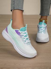 Scarpe da running da donna 2025, leggere e traspiranti in tessuto a rete, versione coreana di scarpe casual, scarpe da viaggio per signora, comode e morbide scarpe sportive