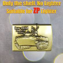 Estuche metálico con diseño en relieve 3D con forma de tanque retro para encendedor ZP (Sólo el estuche, no incluye el encendedor) - 1 carcasa aleatoria con forma de tanque (sin encendedor) - Ver 9