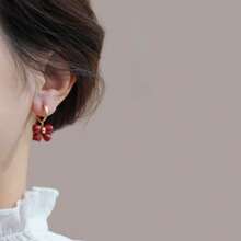 优雅设计耳钉，简约百搭大气耳环，C 形复古少女耳环 - 字母耳圈 - 查看 3