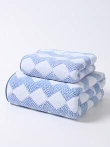 1pc Modern Rhombus Multi-Color Towel, Soft Absorbent Coral Fleece Towel For Home Bathroom, Gym, Spa, Quick Dry Or Beach Wrap Shawl Summer, Holiday