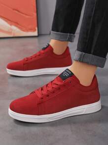 Men's Minimalist Casual Red Festival Patchwork Skate Shoes, Niche Fashion Front Lace-Up Outdoor Comfortable Versatile Sneakers