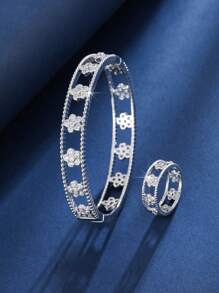2pcs Hollow Out Personalized Bracelets And Rings Set