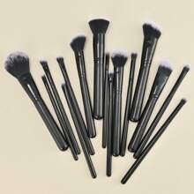 15pcs Makeup Brush Set With Eyeshadow, Concealer, Blush Brushes, Complete Kit With Storage Bag & Sponge