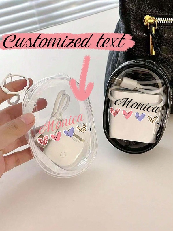 Esta bolsa de armazenamento oval com nome personalizado é um presente perfeito para o Dia das Mães, com um padrão de coração. Bonito e minimalista no design, com fecho de zíper, é feito de PVC transparente à prova d'água, oferecendo grande capacidade e portabilidade para armazenamento multifuncional