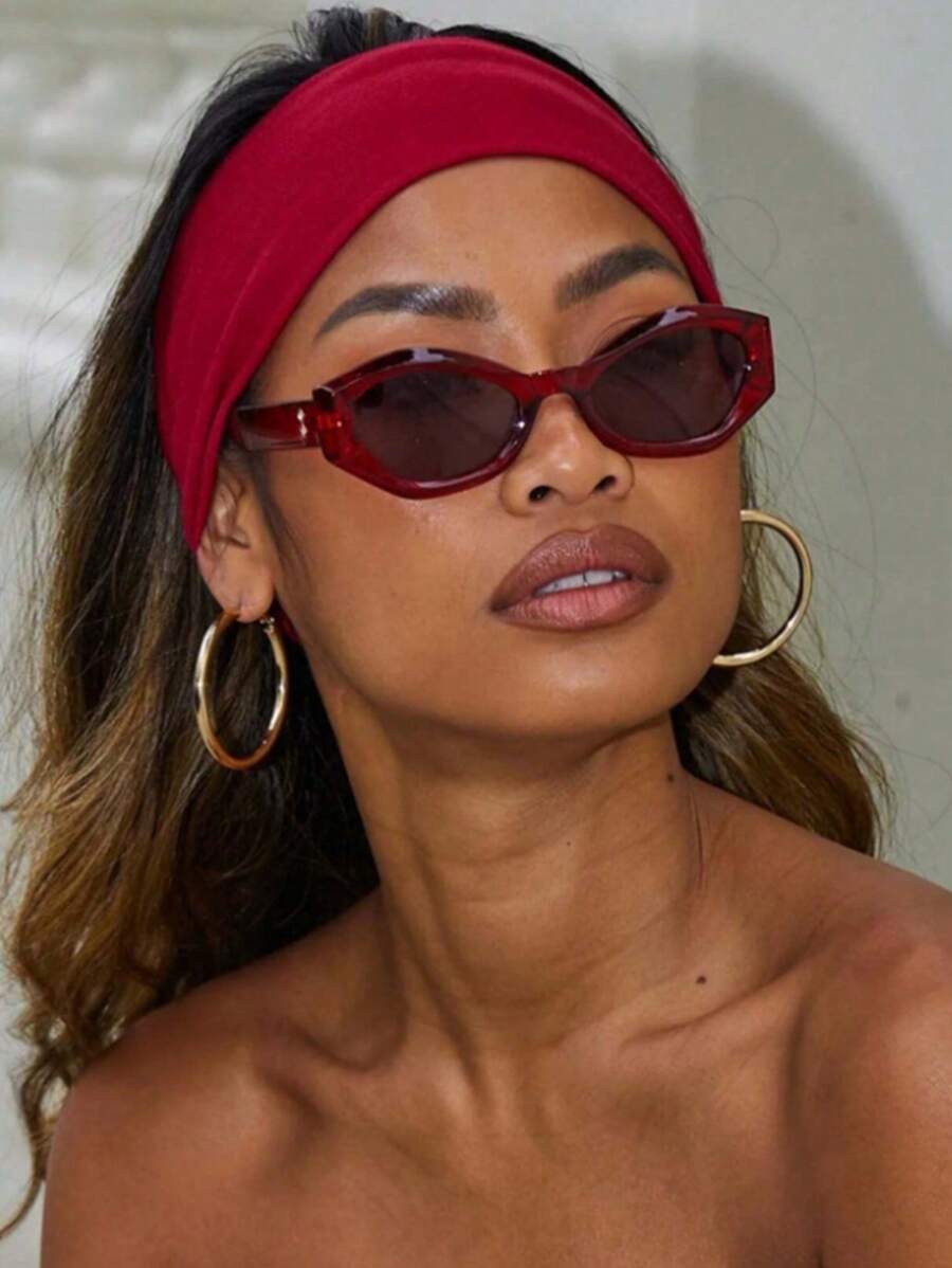 New Retro Polygonal Cat Eye Fashion Glasses, Luxury Rhinestone Decorated Frame, Suitable For Women And Men, High-End Street Style, Party, Beach, Holiday, Daily Wear - Multicolor - View 1
