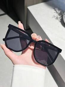 1 para okularów przeciwsłonecznych unisex, duża ramka geometryczna, styl casualowy, modne, odpowiednie na wakacje, jazdę samochodem, styl sportowy, podróże, plażę, ulicę, wędkowanie, ochronę przed promieniowaniem UV, sporty, zajęcia na świeżym powietrzu, golf, jazdę samochodem, stroje festiwalowe, stroje na świeżym powietrzu, wędrówki, stroje uliczne, imprezę, ochronę przed słońcem