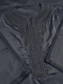 Men's Premium Embroidered Moroccan Robe, Long Sleeve Kaftan Robe With Pockets - Black - View 4