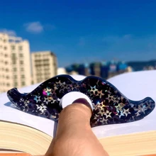 1pc Sparkling Star And Mustache Bookmark, Creative Starry Sky Bookmark Reading Assistant, Reading Accessory, Thumb Book Holder, Book Stand, Resin Bookmark, Book Press