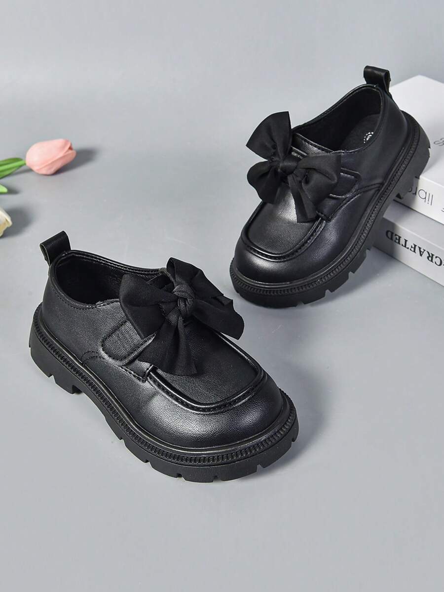 1 Pair Fashionable & Elegant Children's Loafers, Classic Retro Matte PU Leather, Stylish Bow Decor, Slip-On Design With Comfortable Lining, Suitable For Babies' Daily Wear, Matching Various Adorable Dresses, Attending Activities, Oxford-Style Shoes - Black - View 1
