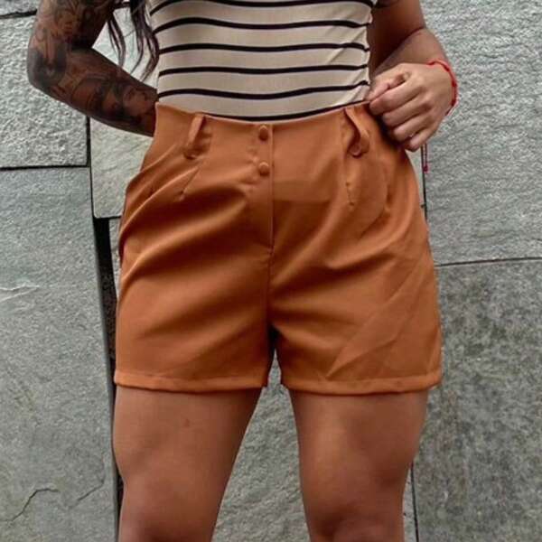 Short Alfaiataria Feminino Botão Forrado Cintura Alta Verão Social Casual Cós Alto Básico Curto