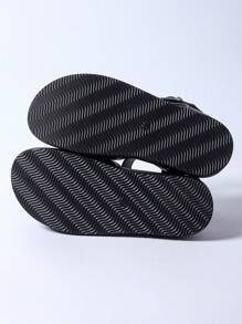 Women's Solid Color Platform Wedge Sandals, Casual Buckle Summer Sandals, Comfortable Open Toe Sandals, Women's Roman Flat Sandals, Solid Color Open Toe Criss-Cross Strappy Non-Slip Shoes - Black - View 9