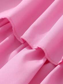 2 件女童休闲花卉印花露背上衣和纯色荷叶边蛋糕裙套装（带帽子），夏季