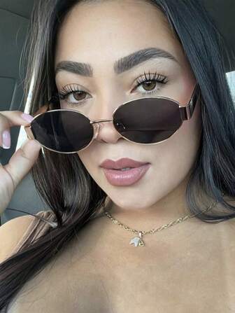 Gafas de moda de marco metálico ovalado retro 2024 para mujeres, gafas de diseño exclusivo para verano, playa, vacaciones, exteriores y viajes