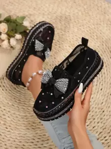 Damskie buty sportowe w dużych rozmiarach na jesień/zimę, zdobione kryształkami, przeszycia motylkowe, płaskie, okrągłe noski, gumka, buty codzienne, trampki damskie - Czarne - Zobacz 1