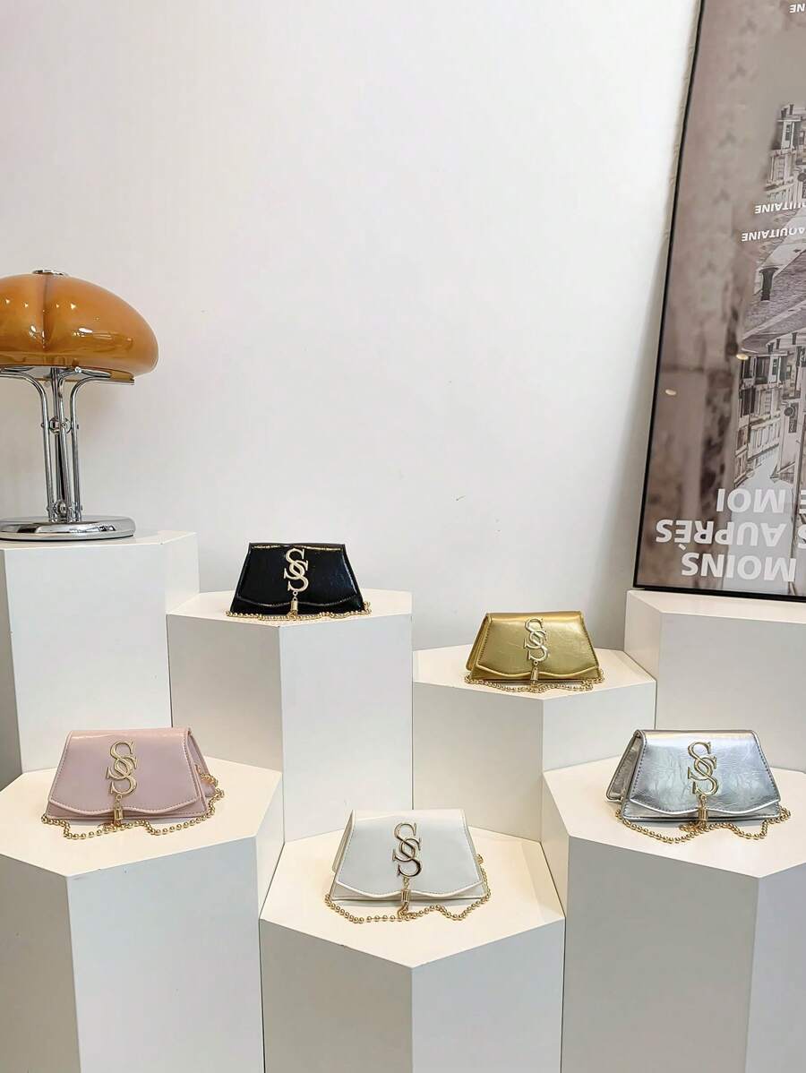 1pc Fashionable Shoulder Bag Simple Casual Bag Retro Casual Chain Messenger Bag, Shiny Pu Material, Flip Magnetic Buckle Closure, Messenger Bag Decorated With Fashionable Tassel Pendant, A Variety Of Colors To Choose From, High-End And Stylish Solid Color Matching, Suitable For Girls To Go Shopping, Daily Travel, Attend Parties, Casual And Simple Style