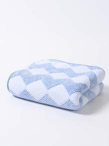 1pc Modern Rhombus Multi-Color Towel, Soft Absorbent Coral Fleece Towel For Home Bathroom, Gym, Spa, Quick Dry Or Beach Wrap Shawl Summer, Holiday