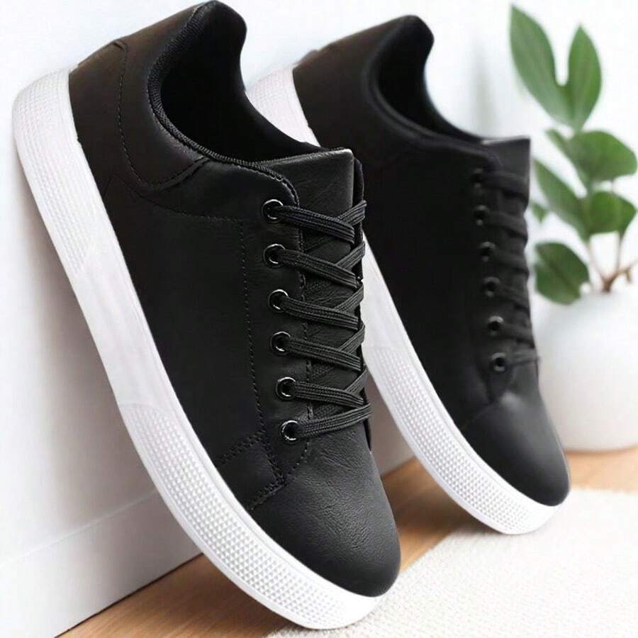 Men's Casual Outdoor Black Sneakers, Round Toe Lace Up Flat Soft Comfortable Daily Commute Streetwear Skateboard Shoes - Black - View 1