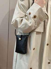 Vintage Casual Women Crossbody Bag, Mała torebka na ramię, Mini portfel na telefon, Modna uniwersalna torebka, Uroczy prezent z frędzlami dla dziewczynek, Nadaje się do dojazdów do pracy, randek, podróży, zakupów, studentów, Dostępna w kolorze czarnym, czerwonym, srebrnym