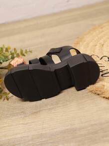 1 Pair Girls' Comfortable Waterproof Platform Black Sandals, Suitable For Summer