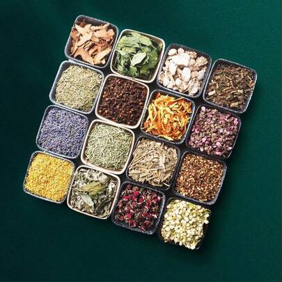 1 set 100 % naturliga torkade kryddor för tvåltillverkning, ljus, hartssmycken, badprodukter, nagelkonst - Innehåller rosenblad, rosenknoppar, lavendel, kanel, stjärnanis och andra torkade lavendelblommor för gör-det-själv-påsfyllning