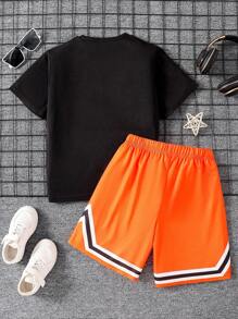 2 件套 Tween Boys 火焰与洛杉矶字母印花圆领短袖 T 恤和短裤套装，春夏