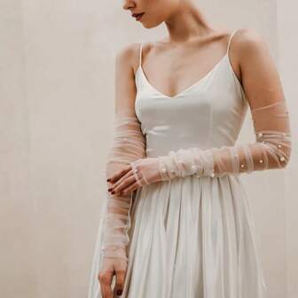 1pc Bride Long Simple Handmade Fingerless Gloves, Versatile Mesh Handcrafted Faux Pearl Beaded Wedding Bridal Party Accessory Autumn Accessories