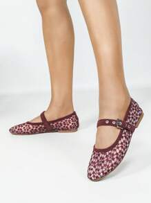 女士圆头网眼芭蕾平底鞋，花卉刺绣带设计，优雅简约透气复古玛丽珍一脚蹬款式，时尚舒适，适合日常穿着