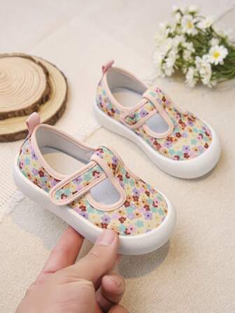 2025 春季新款女童复古帆布花卉一脚蹬乐福鞋，幼儿/婴儿公主鞋