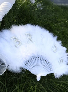 1pc White Feather & Faux Pearl Handheld Fan, Elegant Bridal Wedding Accessory, Romantic Wedding Decor Suitable For Bride, Adult Party, Photography Props - White - View 6