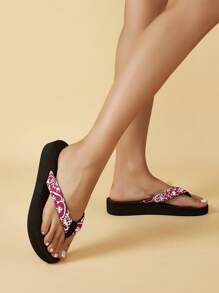 New Casual Street Fashion Thick Sole Red Flip Flops, Elegant Comfortable Thong Sandals Suitable For Vacation, Beach, Outdoor Wear, Women - Red - View 3