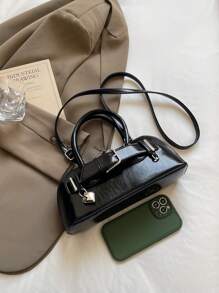 1pc Heart Shaped Belt Buckle Handbag Shoulder Bag, Versatile Fashion Women Crossbody Messenger Bag, Suitable For Daily Commuting