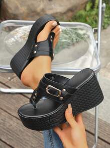 Women's Comfortable Casual Fashion Thick-Sole Flip-Flop Sandals With Side Buckle Decor, Suitable For Daily Wear, Vacation, Matching Skirts And Pants, Lightweight And Stylish - Black - View 2