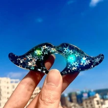 1pc Sparkling Star And Mustache Bookmark, Creative Starry Sky Bookmark Reading Assistant, Reading Accessory, Thumb Book Holder, Book Stand, Resin Bookmark, Book Press