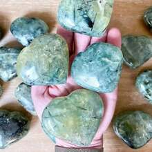 1pc Asymmetric Prehnite Heart - Polished Grape Stone - Suitable For Home Decoration, Table Decoration - Excellent Choice For Collectors - Perfect Gift For Festivals