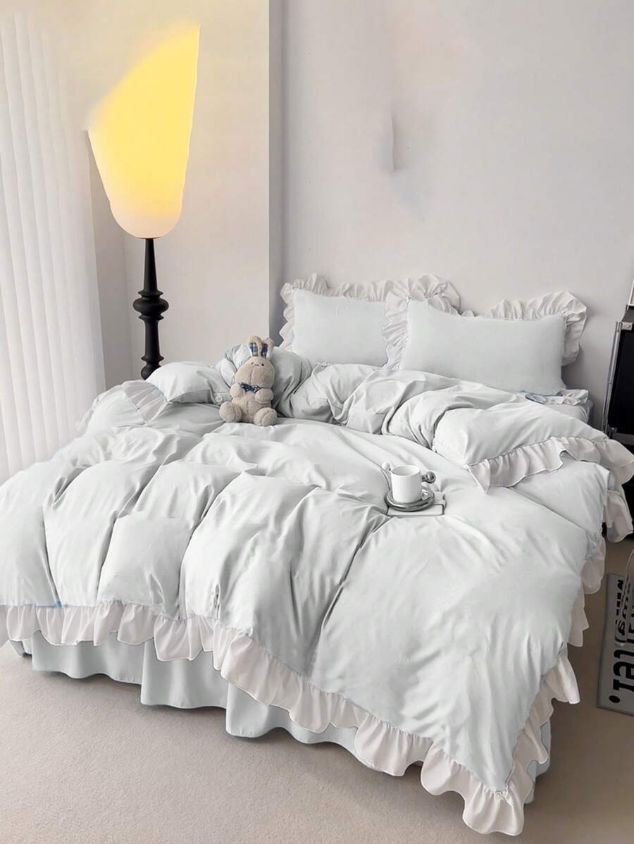 3pcs Cream White Ruffle Edged Soft & Comfortable Bedding Set (1*Duvet Cover + 2*Pillowcases), Suitable For Bedroom, Guest Room, Machine Washable, All Season