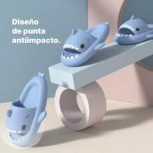 Shark Slippers – Zapatillas Unisex de Dibujos Animados, Pantuflas de Casa y Sandalias de Playa, Suaves y Divertidas - Gris - Ver 6