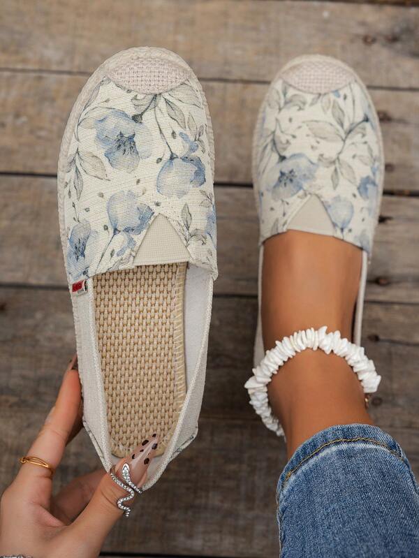 New Beijing Fabric Shoes Women Soft Bottom Loafers Canvas Shoes Fisherman Shoes Fashionable Versatile Shoes