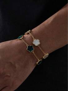 Set de 2 pulseras de moda clásicas para hombres con trébol de la suerte en negro y blanco - Traje verde y blanco - Ver 2