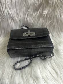 Women's Crocodile Shoulder Bag With Crossbody Strap And Swivel Closure - Hitam - View 5