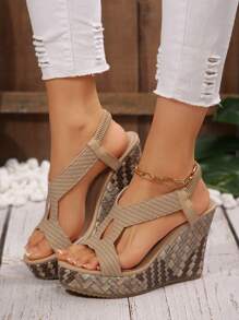 极简设计坡跟厚底凉鞋，优雅高跟沙滩鞋，花卉面料复古女士凉鞋，松紧后带，坡跟厚底性感新款时尚厚底防水凉鞋，舒适轻便高跟鞋