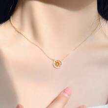 1 pièce Collier pour femmes en or 18 carats plaqué argent sterling 925 millièmes avec zirconium. Chaîne collarbone en étoile octogonale en cristal jaune. Convient pour le port quotidien et les cadeaux de fête pour femmes.