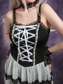 哥特式系带荷叶边白色网眼吊带连衣裙