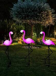 3 Piezas/1 Pieza Nuevas Luces de jardín con forma de flamenco alimentadas por energía solar, decoraciones de jardín, imitaciones de animales, luces de estaca LED a prueba de agua para exteriores, decoraciones para exteriores, creando una atmósfera ambiente. Adecuadas para decorar jardines, patios, estanques, porches y patios traseros. Un gran regalo para la familia en Navidad y Acción de Gracias.